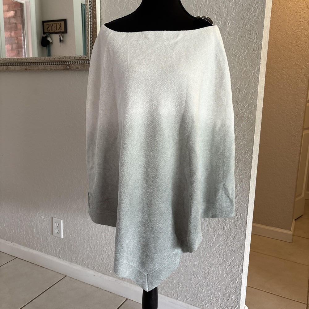 Barefoot Dreams Cozy Chic Ultra Lite Ocean Breeze Poncho Hombre OS Plus Soft - Picture 2 of 6